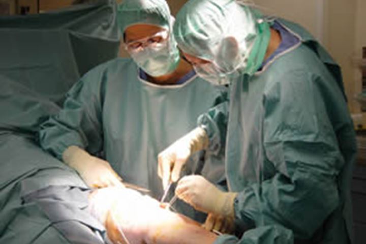 Dr.Oetiker operiert